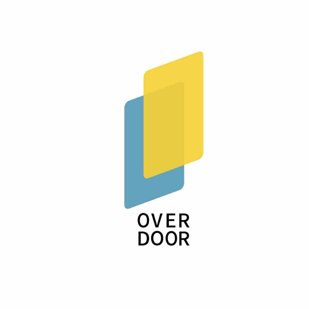 OVER DOORのロゴ